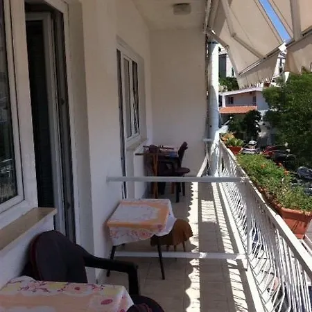 Apartments Zamicka Brela Exterior photo
